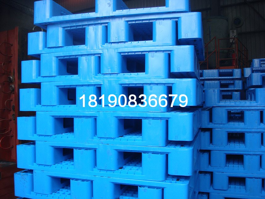 九腳網眼托盤1210140A（200）